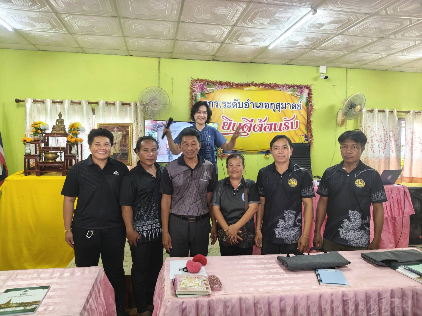 สำนักงานพัฒนาชุมชนอำเภอกุสุมาลย์ : ร่วมอบรมผู้ปฏิบัติงานเลือกตั้งมืออาชีพ เสริมสร้างศักยภาพการปฏิบัติงานด้านการเลือกตั้ง