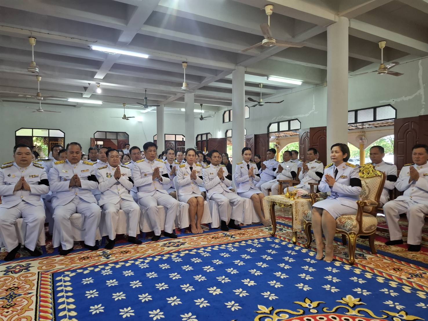 สำนักงานพัฒนาชุมชนอำเภอกุสุมาลย์ : ร่วมพิธีบำเพ็ญกุศลและทำบุญตักบาตร ในวาระครบ ๑๐๐ วัน (สตมวาร) แห่งการสิ้นพระชนม์ถวายเป็นพระกุศลแด่ สมเด็จพระเจ้าลูกเธอ เจ้าฟ้าพัชรกิติยาภา นเรนทิราเทพยวดี กรมหลวงราชสาริณีสิริพัชร มหาวัชรราชธิดา