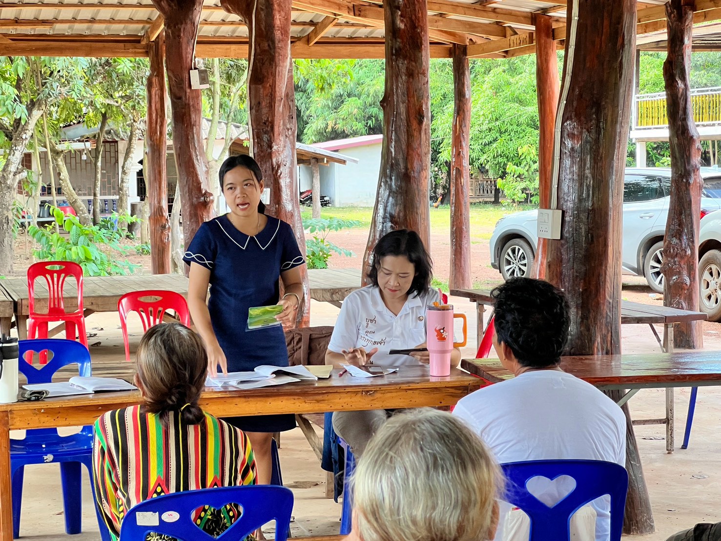 สำนักงานพัฒนาชุมชนอำเภอกุสุมาลย์ : ลงพื้นที่ติดตามการดำเนินงานโครงการแก้ไขปัญหาความยากจน (กข.คจ.) บ้านแก้งท่าลับ หมู่ที่ 3 ตำบลอุ่มจาน อำเภอกุสุมาลย์